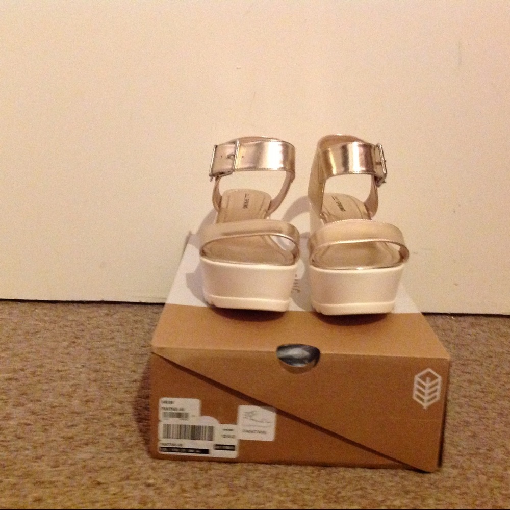 Pantini wedges